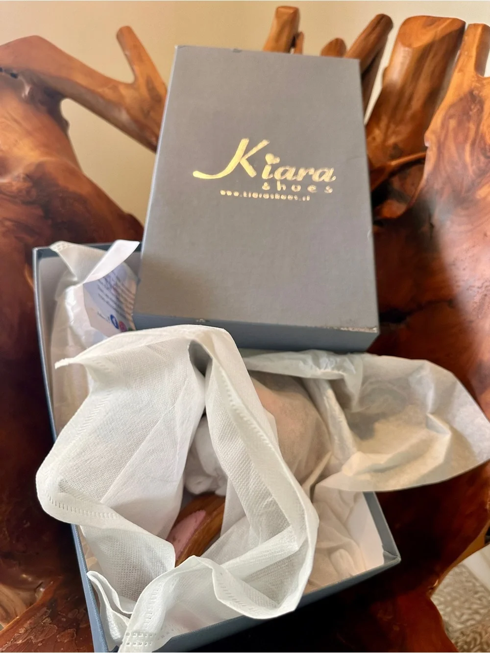 Kiara brand new